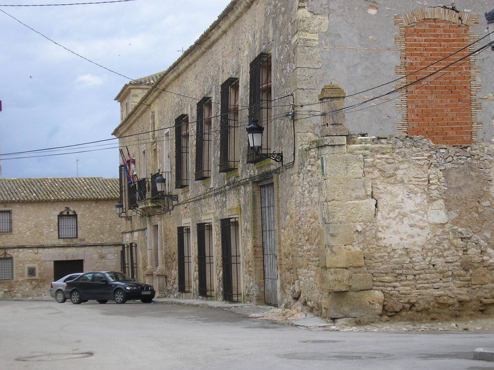 Villaescusa de Haro, Palacio de Asociación española de amigos de los